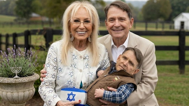 Miriam Adelson and Johnson Paulson with Ed Gallrein in Kentucky.